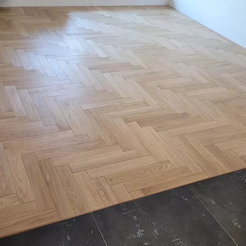 Parkiet Dąb LITY LAKIEROWANY